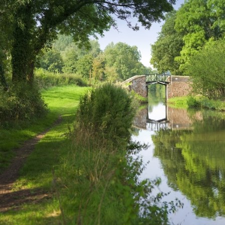 From a castle to the Cotswolds cycling holiday