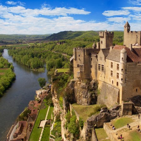 Fairytale castles are the hall mark of The Carter Company's luxury Dordogne walking holiday