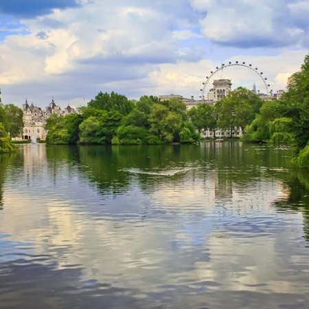A park lake on London bike tours with The Carter Company